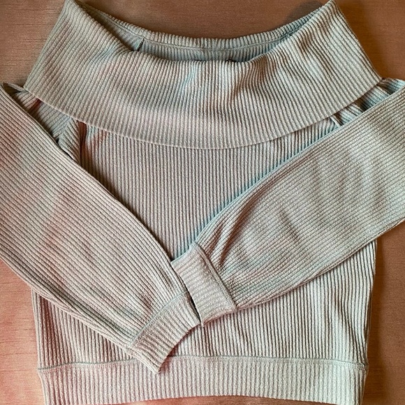 Teal Over the Shoulder Long Sleeve - Picture 2 of 2